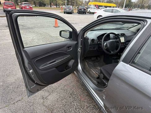 Used 2020 Mitsubishi Mirage SE image 9