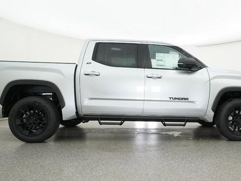 New 2026 Toyota Tundra SR5 AWD/4WD image 36