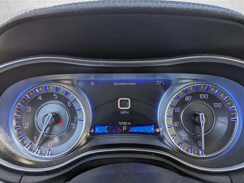 Used 2019 Chrysler 300 Touring L w/ Quick Order Package 22F RWD image 16
