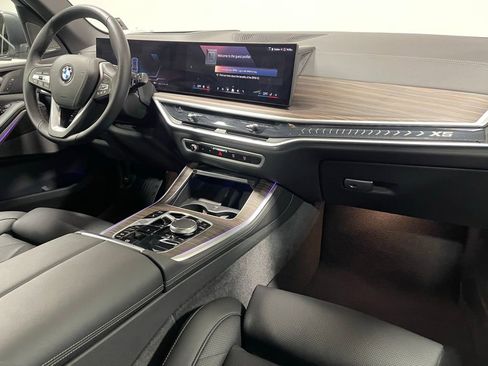Used 2024 BMW X5 xDrive40i w/ Premium Package AWD/4WD image 28
