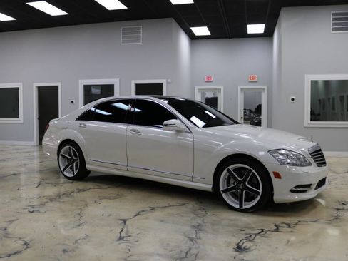 Used 2013 Mercedes-Benz S 550 4MATIC w/ Sport Pkg image 53