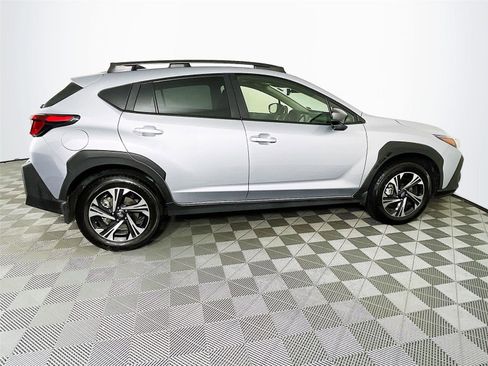 Used 2024 Subaru Crosstrek 2.0i Premium image 11