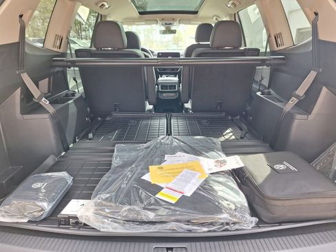 New 2026 Volkswagen Atlas Peak Edition image 27