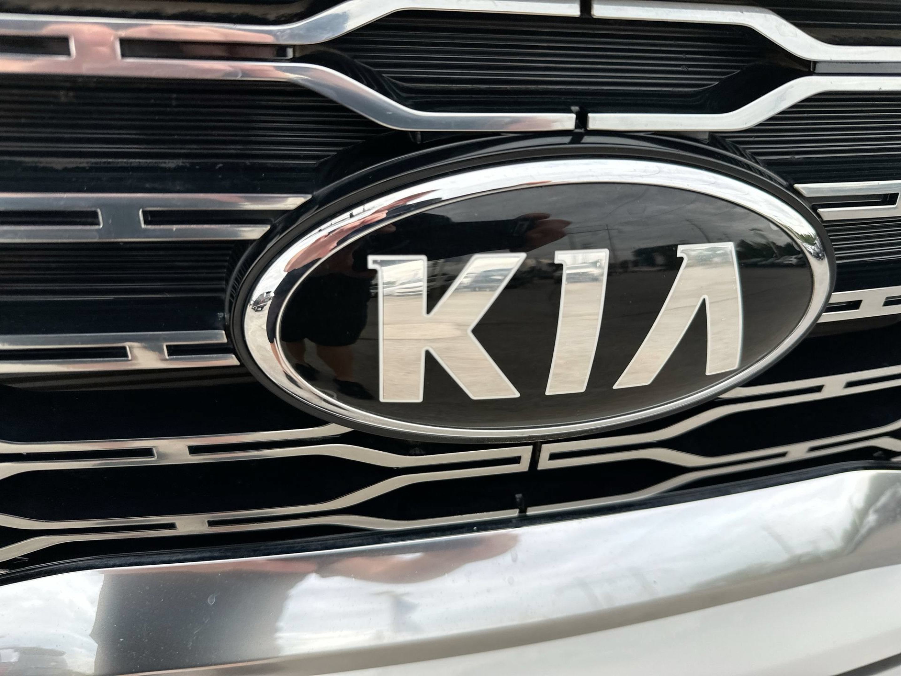 Used 2020 Kia Telluride EX w/ Towing Package FWD image 29