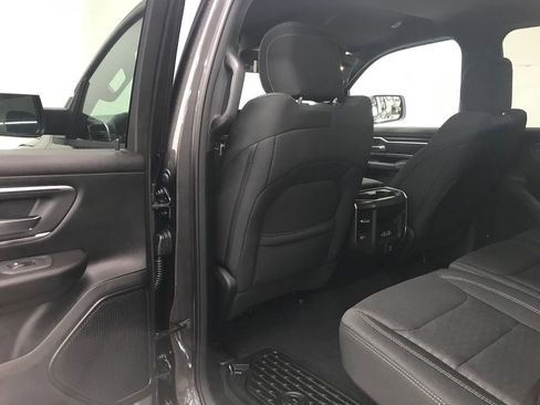 New 2026 RAM 1500 4x4 Crew Cab image 31