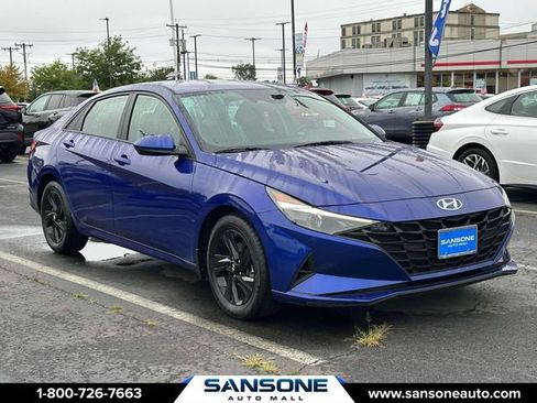 Certified 2023 Hyundai Elantra SEL FWD image 1