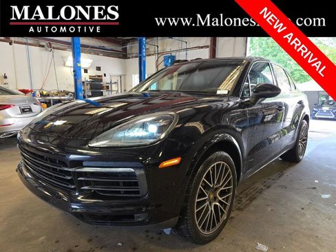 Used 2020 Porsche Cayenne AWD/4WD image 1