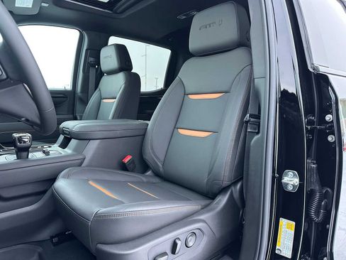 New 2026 GMC Sierra 1500 AT4 w/ AT4 Premium Package image 21