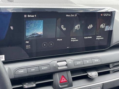 New 2025 Kia K4 LX image 22