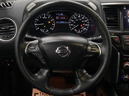 Certified 2020 Nissan Pathfinder SL AWD/4WD image 16