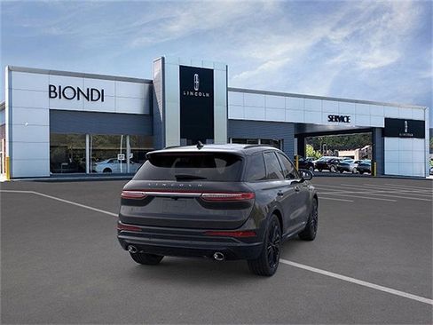 New 2026 Lincoln Corsair Premiere AWD/4WD image 8