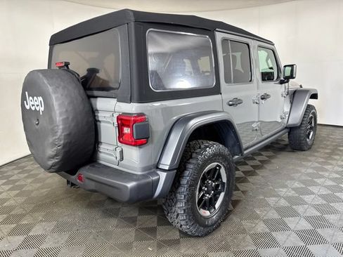 Used 2019 Jeep Wrangler Unlimited Rubicon AWD/4WD image 3