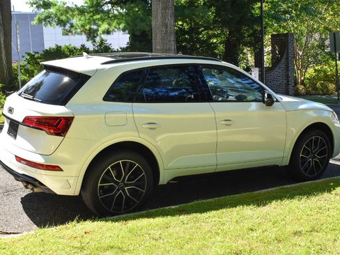 Used 2023 Audi SQ5 Premium Plus w/ Premium Plus Package AWD/4WD image 7