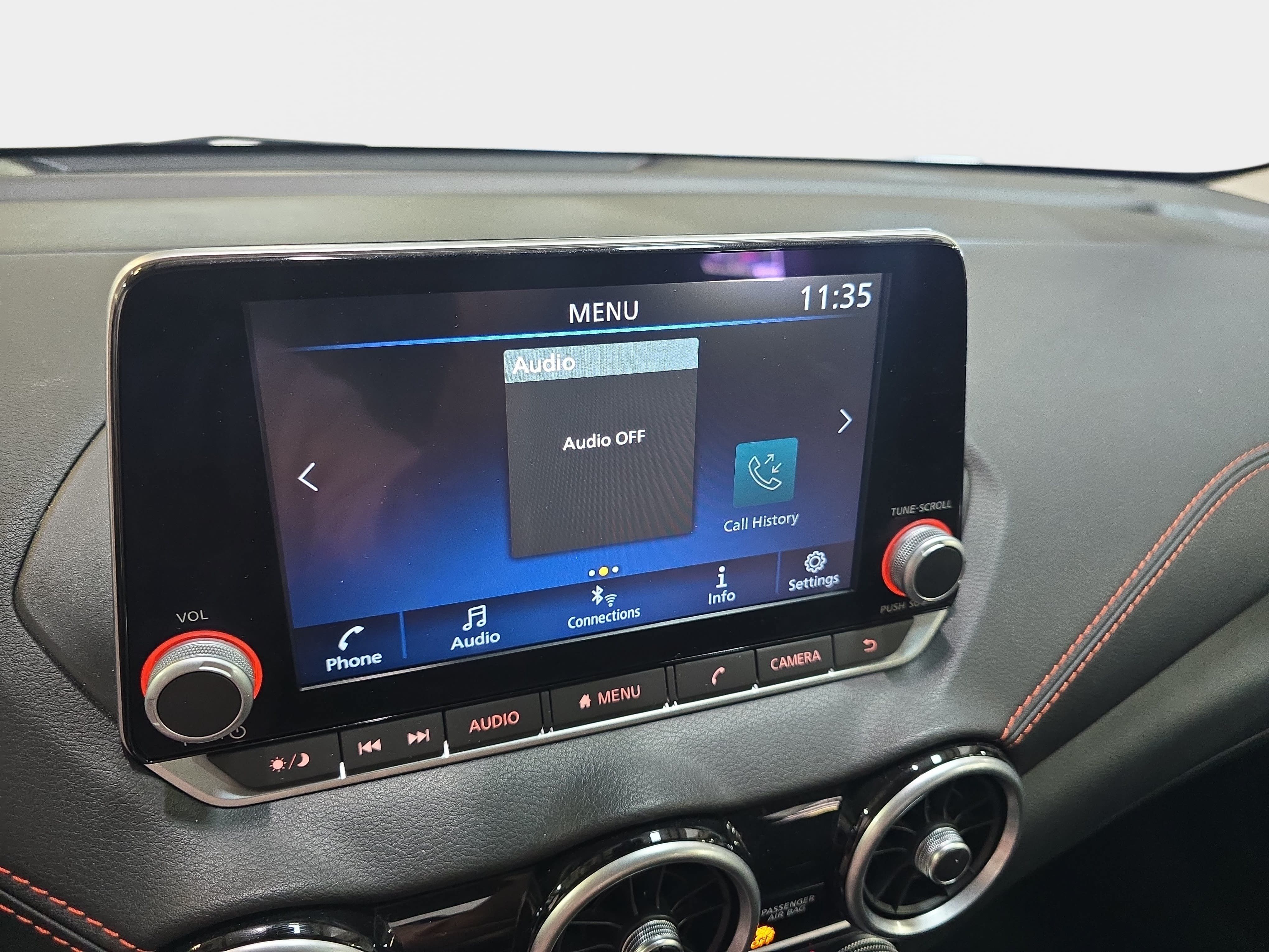 Used 2025 Nissan Sentra SR FWD image 18