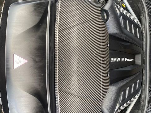 Used 2018 BMW X5 M AWD/4WD image 28
