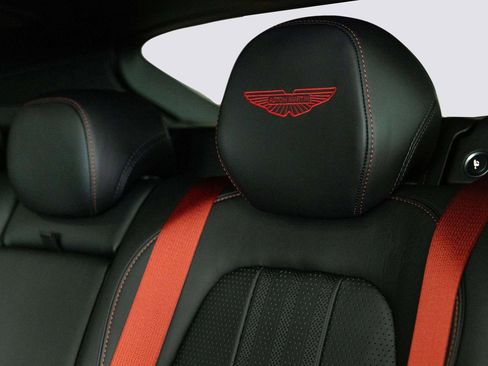 New 2026 Aston Martin DBX 707 image 45