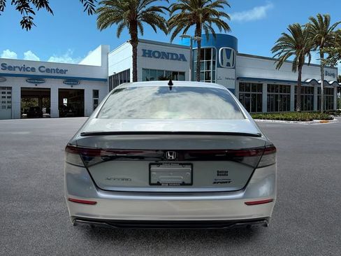 Used 2024 Honda Accord Sport image 7