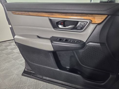 Used 2020 Honda CR-V Touring image 20