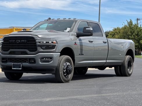 New 2026 RAM 3500 Laramie w/ Night Edition AWD/4WD image 7