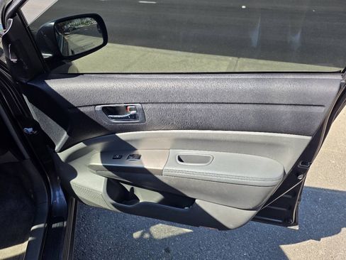 Used 2007 Toyota Prius Touring w/ Pkg 6 Touring Edition FWD image 24