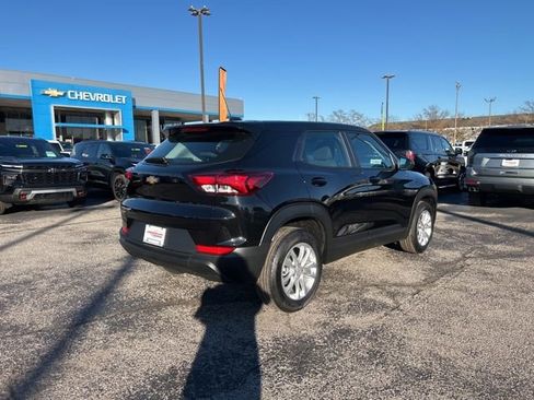 New 2026 Chevrolet TrailBlazer LS image 3