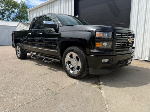Used 2015 Chevrolet Silverado 1500 LT w/ Custom Sport Edition AWD/4WD image 2