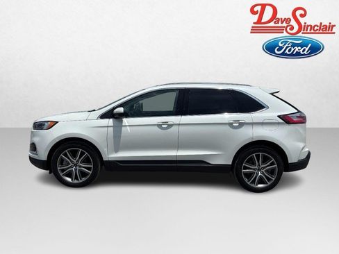 Used 2024 Ford Edge Titanium w/ Equipment Group 301A AWD/4WD image 8
