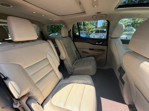 Used 2018 GMC Acadia Denali AWD/4WD image 14