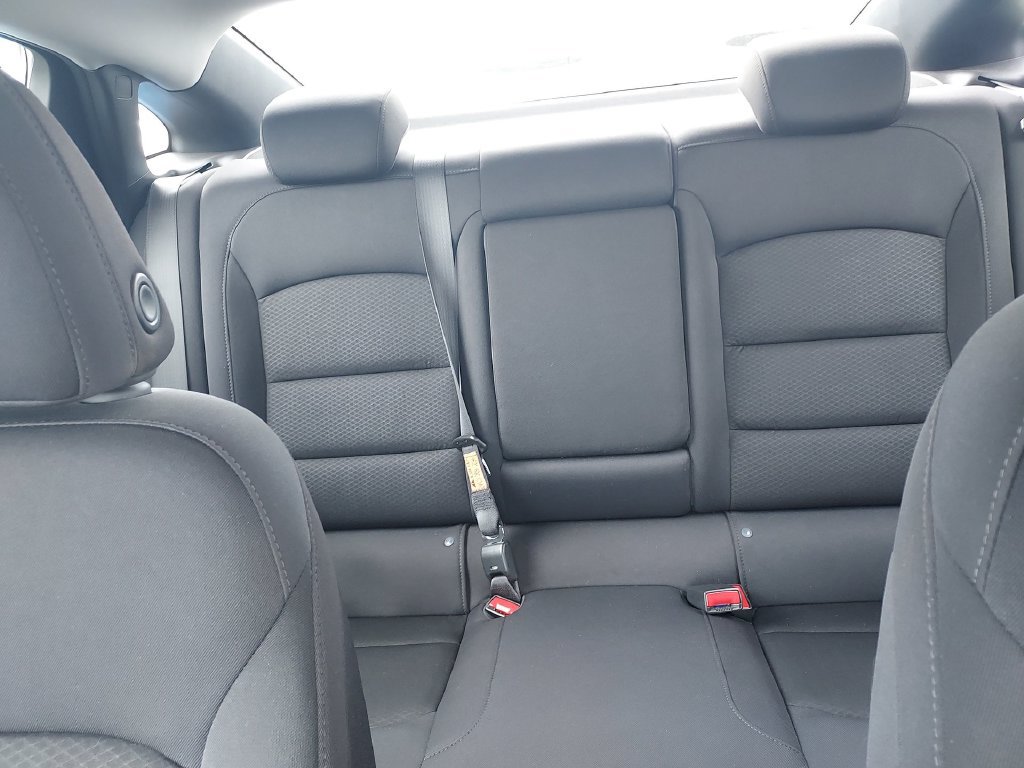 Used 2023 Chevrolet Malibu LT FWD image 13