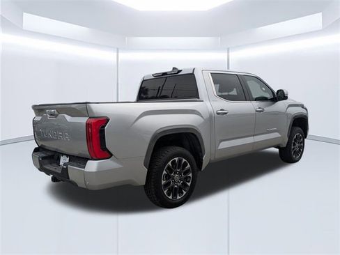 Used 2024 Toyota Tundra Limited image 4