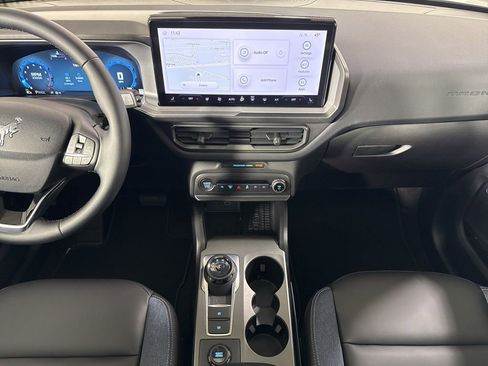 New 2025 Ford Bronco Sport Outer Banks w/ Outer Banks Tech Package+ AWD/4WD image 25