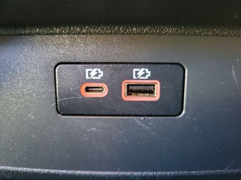 Used 2023 Nissan Frontier Pro-X w/ Technology Package image 12