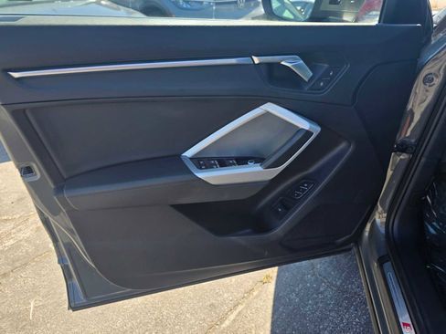 Used 2023 Audi Q3 2.0T Premium Plus w/ Premium Plus Package image 21