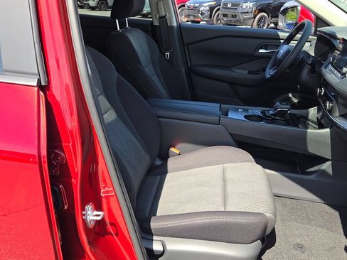 New 2026 Nissan Rogue SV FWD image 13