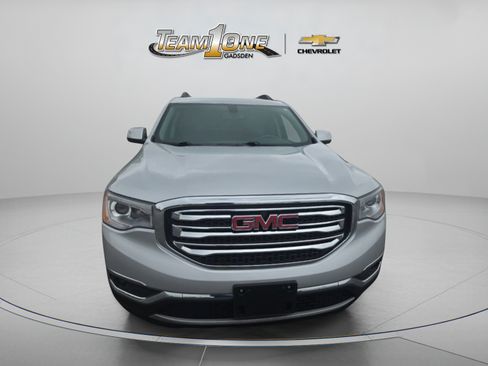 Used 2018 GMC Acadia SLT FWD image 2
