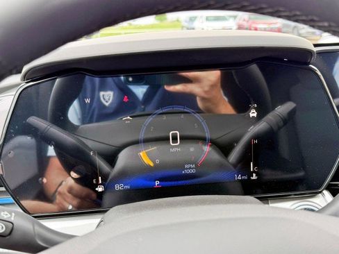 New 2026 Chevrolet Trax LT w/ Driver Confidence Package FWD image 20