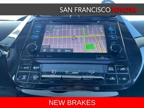 Used 2016 Toyota Prius Four image 26