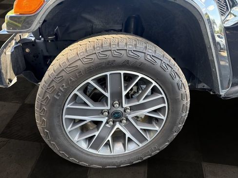 Used 2024 Jeep Wrangler High Altitude AWD/4WD image 9
