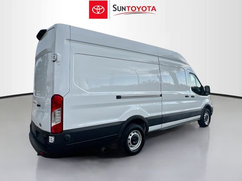 Used 2024 Ford Transit 250 148 High Roof Extended w/ Load Area Protection Package RWD image 4