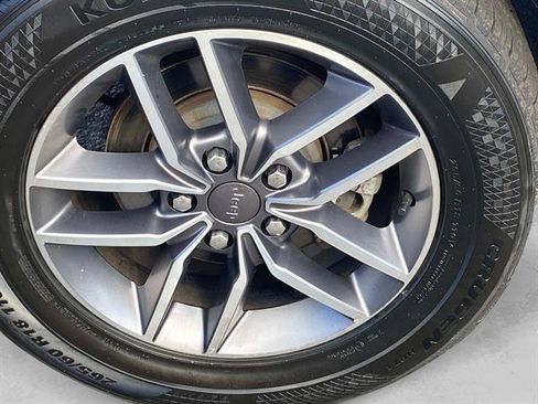 Certified 2021 Jeep Grand Cherokee Limited image 27