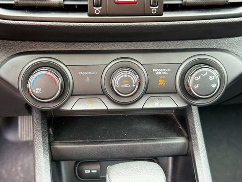 Used 2021 Kia Forte LXS FWD image 16