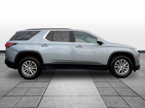 Used 2023 Chevrolet Traverse LT w/ LPO, Floor Liner Package AWD/4WD image 4