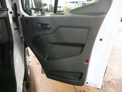 Used 2023 Ford Transit 350 XLT image 22
