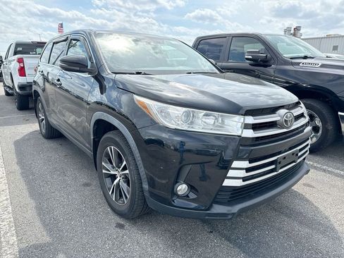 Used 2019 Toyota Highlander Plus image 5