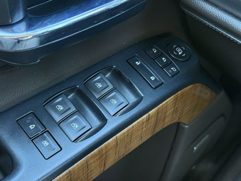 Used 2017 GMC Sierra 1500 SLT image 19