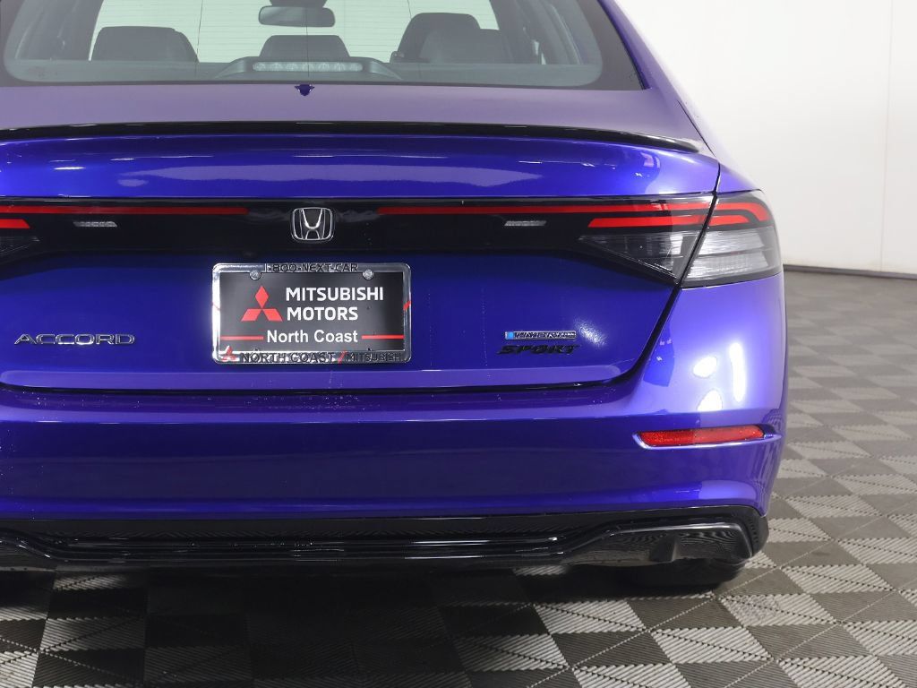 Used 2023 Honda Accord Sport image 15