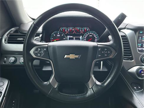 Used 2018 Chevrolet Tahoe LT image 17