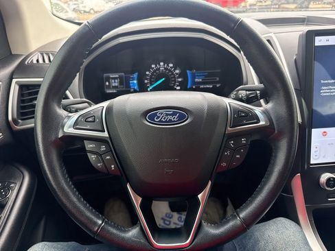 Used 2023 Ford Edge SEL image 41