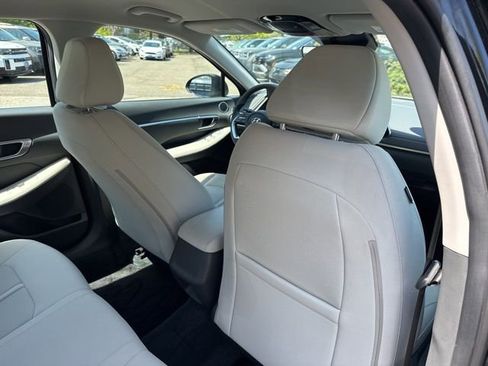 Used 2023 Hyundai Sonata SEL w/ Preferred Accessory Package FWD image 21