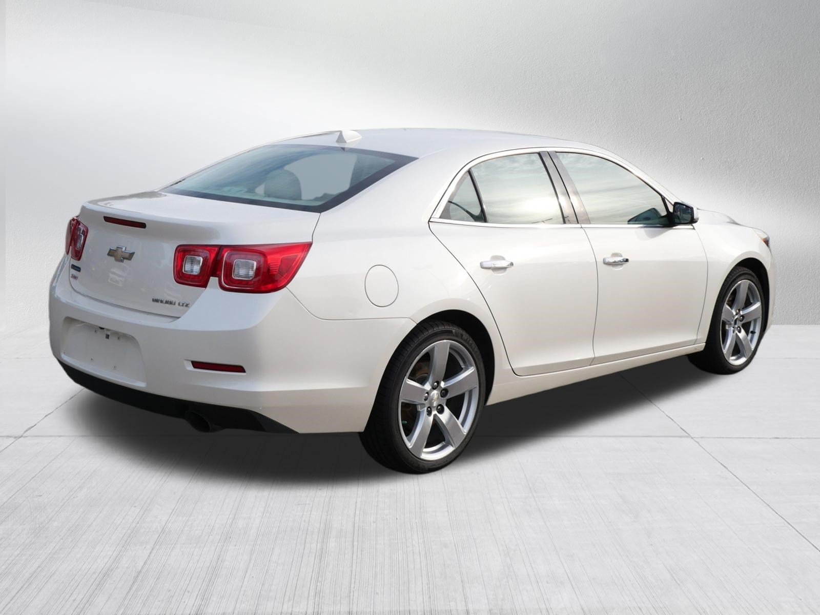 Used 2014 Chevrolet Malibu LTZ FWD image 7